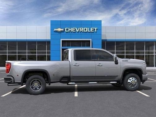 2025 Chevrolet Silverado 3500 High Country