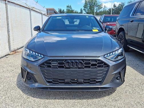 2022 Audi A4 45 S line Premium Plus