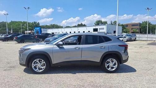 2025 Chevrolet Trax LS