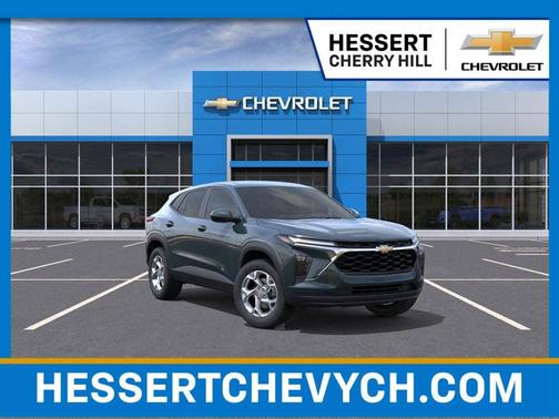 2025 Chevrolet Trax LS