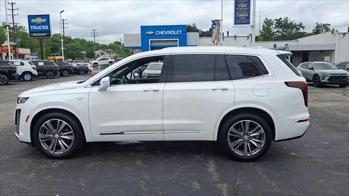 2021 Cadillac XT6 Premium Luxury FWD
