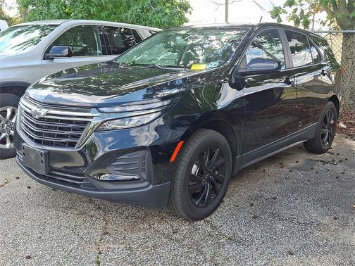 2023 Chevrolet Equinox LS