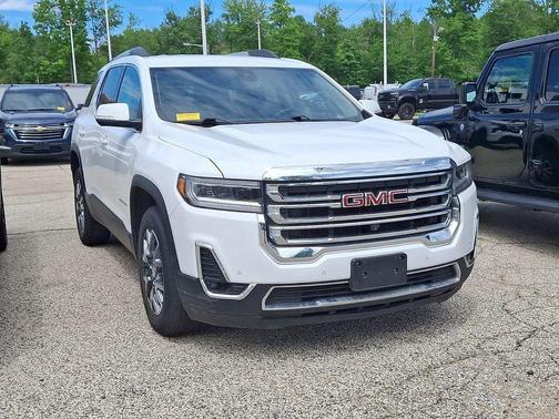Summit White 2023 GMC Acadia AWD SLT