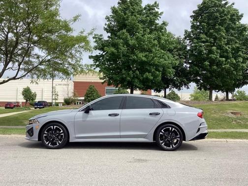 2022 Kia K5 GT-Line