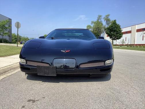 2002 Chevrolet Corvette Base