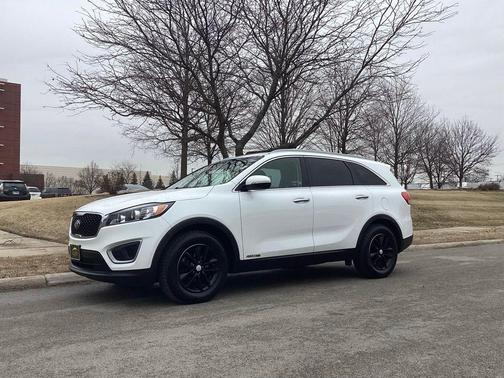 2018 Kia Sorento LX