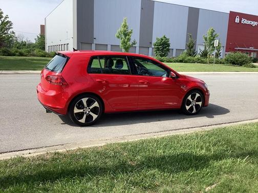 2015 Volkswagen Golf GTI AUTOBAHN