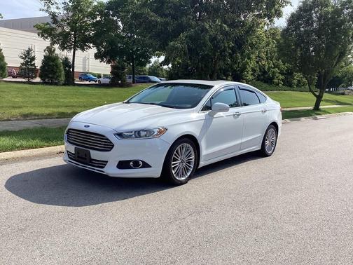 2015 Ford Fusion SE
