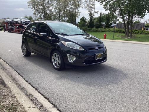Tuxedo Black Metallic 2011 Ford Fiesta SES