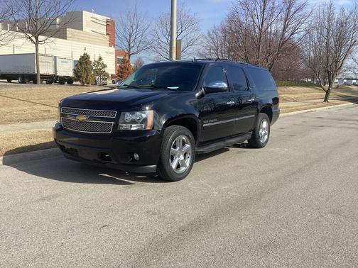 2014 Chevrolet Suburban 1500 LTZ