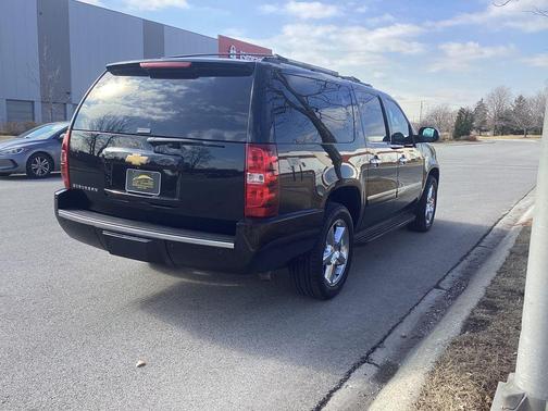 2014 Chevrolet Suburban 1500 LTZ