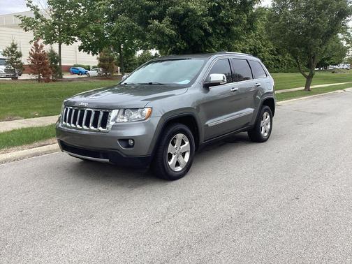 Mineral Gray Clearcoat Metallic 2013 Jeep Grand Cherokee Limited