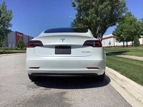 2020 Tesla Model 3 Performance
