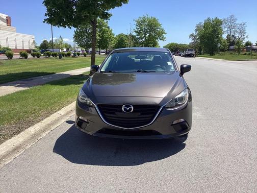 2014 Mazda Mazda3 i Sport