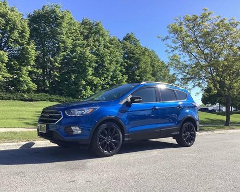 Lightning Blue Metallic 2017 Ford Escape Titanium