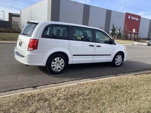 2016 Dodge Grand Caravan AVP/SE
