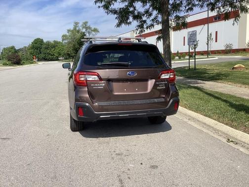 2019 Subaru Outback 3.6R Touring