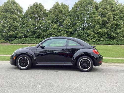 2015 Volkswagen Beetle Auto 1.8T