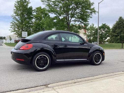 2015 Volkswagen Beetle Auto 1.8T