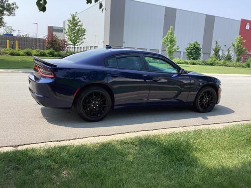 2016 Dodge Charger SXT