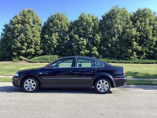 2003 Volkswagen Passat GLX V6 4Motion