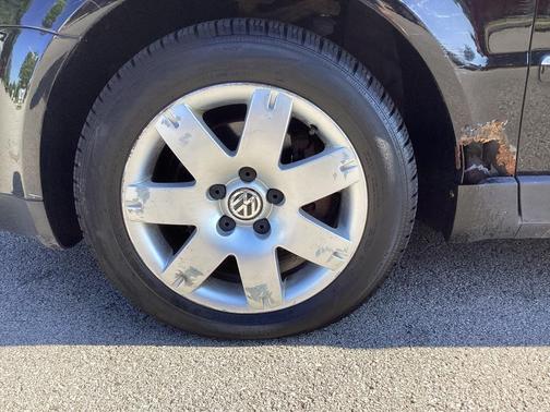 2003 Volkswagen Passat GLX V6 4Motion
