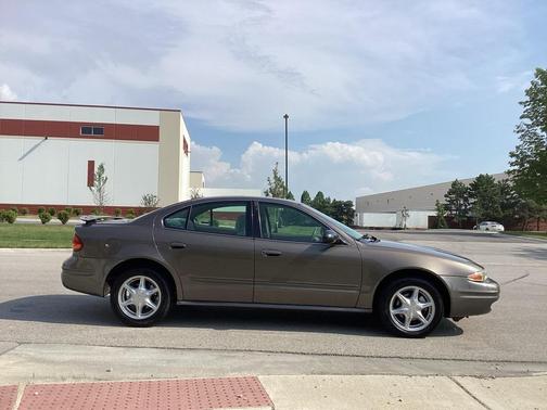 2002 Oldsmobile Alero GL2