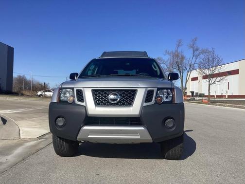 2012 Nissan Xterra S