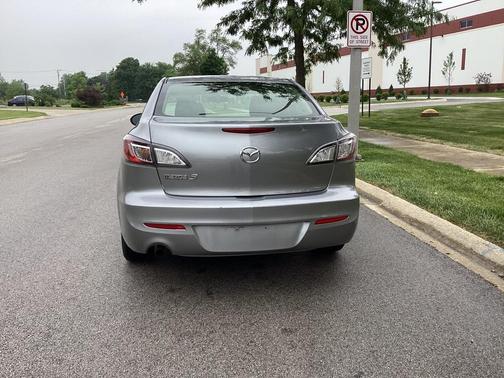 2013 Mazda Mazda3 i SV