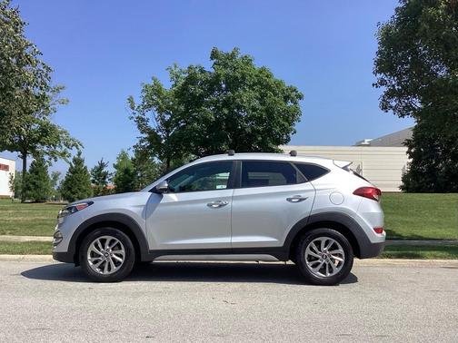 2018 Hyundai TUCSON SEL Plus