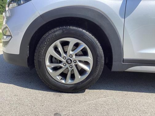 2018 Hyundai TUCSON SEL Plus