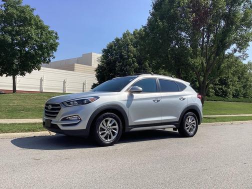 2018 Hyundai TUCSON SEL Plus