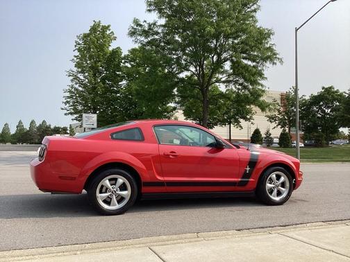 2007 Ford Mustang Premium