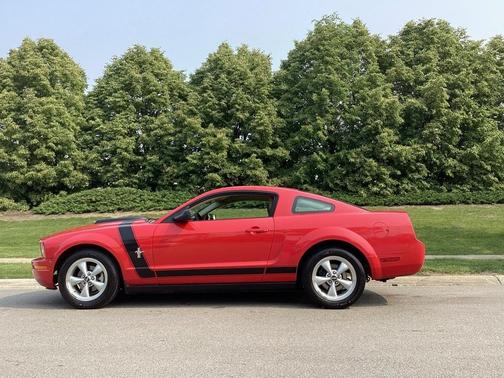 2007 Ford Mustang Premium