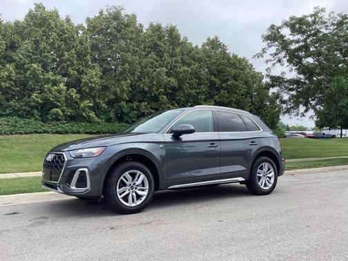 2023 Audi Q5 45 S line quattro Premium