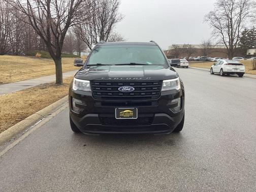 2016 Ford Explorer Sport