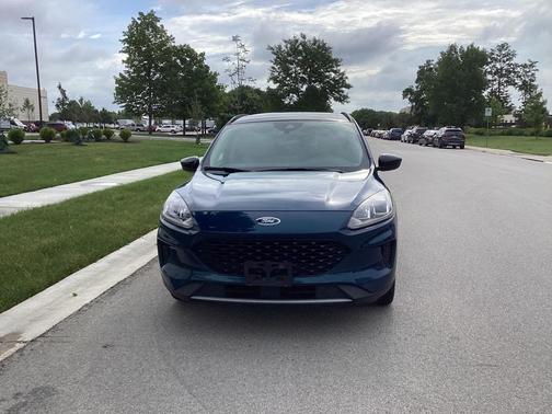2020 Ford Escape SE Sport Hybrid