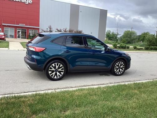 2020 Ford Escape SE Sport Hybrid