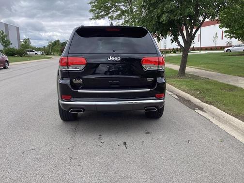 2017 Jeep Grand Cherokee Summit