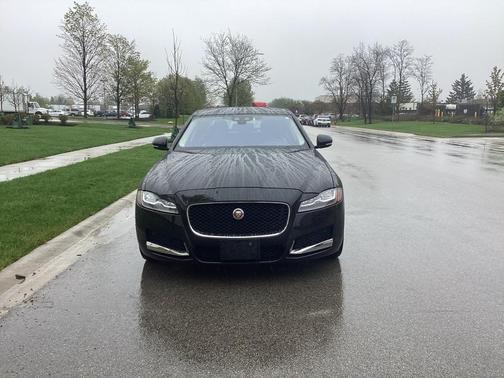2017 Jaguar XF 20d Prestige