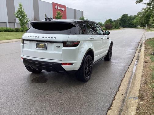 Fuji White 2018 Land Rover Range Rover Evoque HSE Dynamic