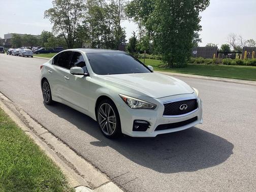 2014 INFINITI Q50 Sport