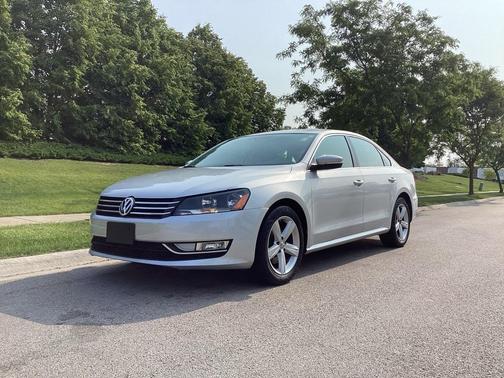 2015 Volkswagen Passat 1.8T S