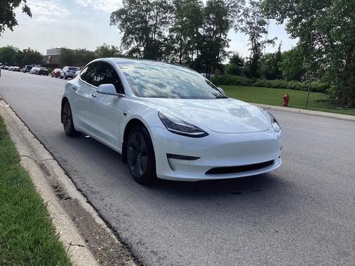 2020 Tesla Model 3 Standard Range Plus