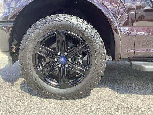 Magma Red Metallic 2018 Ford F-150 Lariat