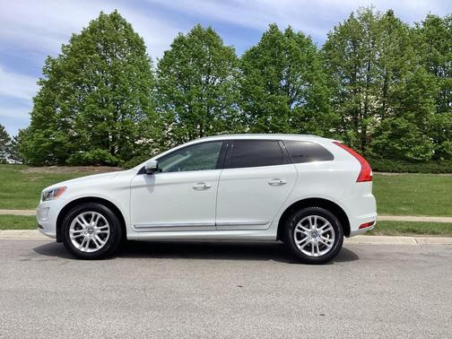 2015 Volvo XC60 T5 Premier