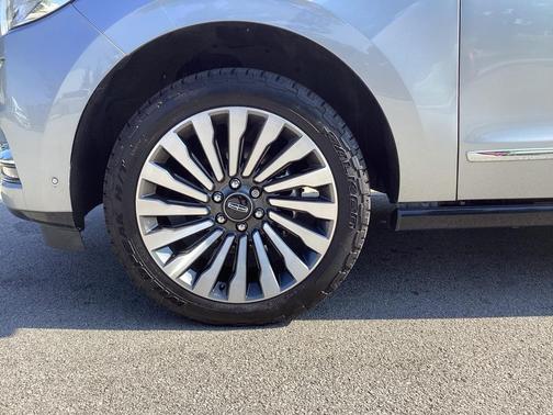 2021 Lincoln Navigator L Reserve