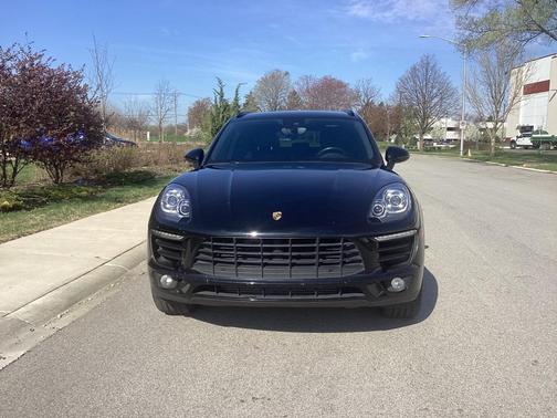 2018 Porsche Macan Base