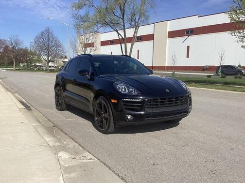 2018 Porsche Macan Base