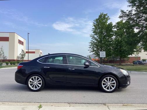 2013 Buick Verano Base